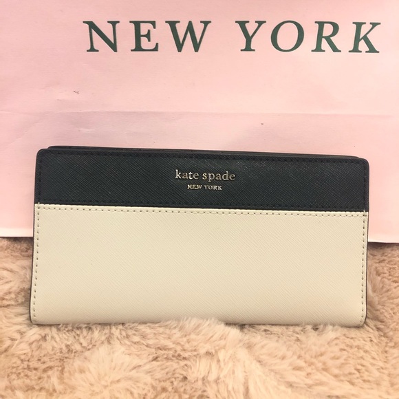 Kate Spade long bifold wallet - Picture 1 of 3